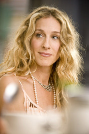 Carrie Bradshaw’s Pearls | Mikimoto Long Pearl Strands in Sex and the City
